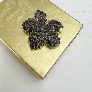 Vintage Signed West Germany Gold Tone Textured Maple Leaf Scarf Clip